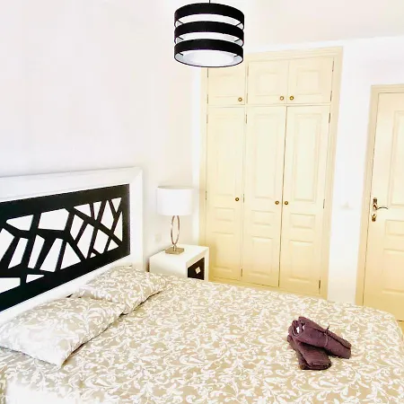 Lovely 1 Bedroom Unit With Pool In Mar *